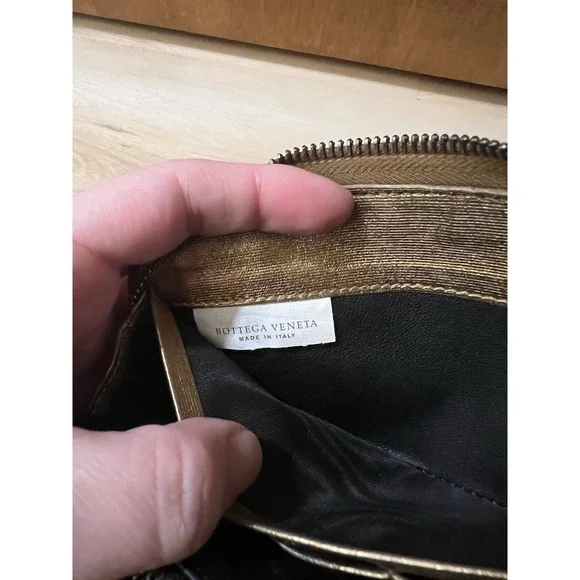 Bottega Veneta Gold Intrecciato Leather Zip Around Wallet Metallic Shiny - Picture 12 of 15